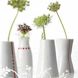 Anne Black Porcelain Vase