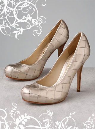 lamb-dalywovenpumps.jpg